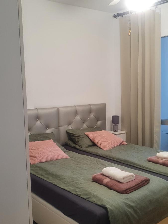Modern, Cozy Studio N:O 120 Fuengirola Esterno foto