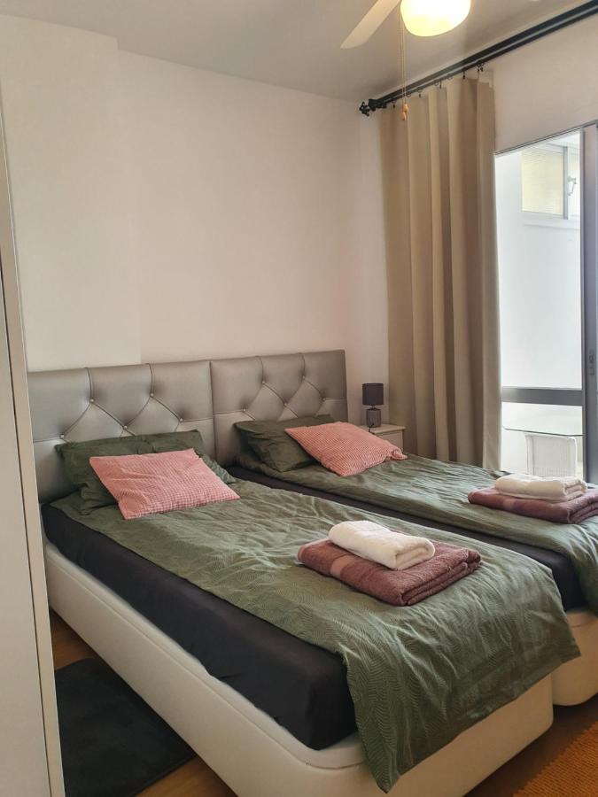 Modern, Cozy Studio N:O 120 Fuengirola Esterno foto